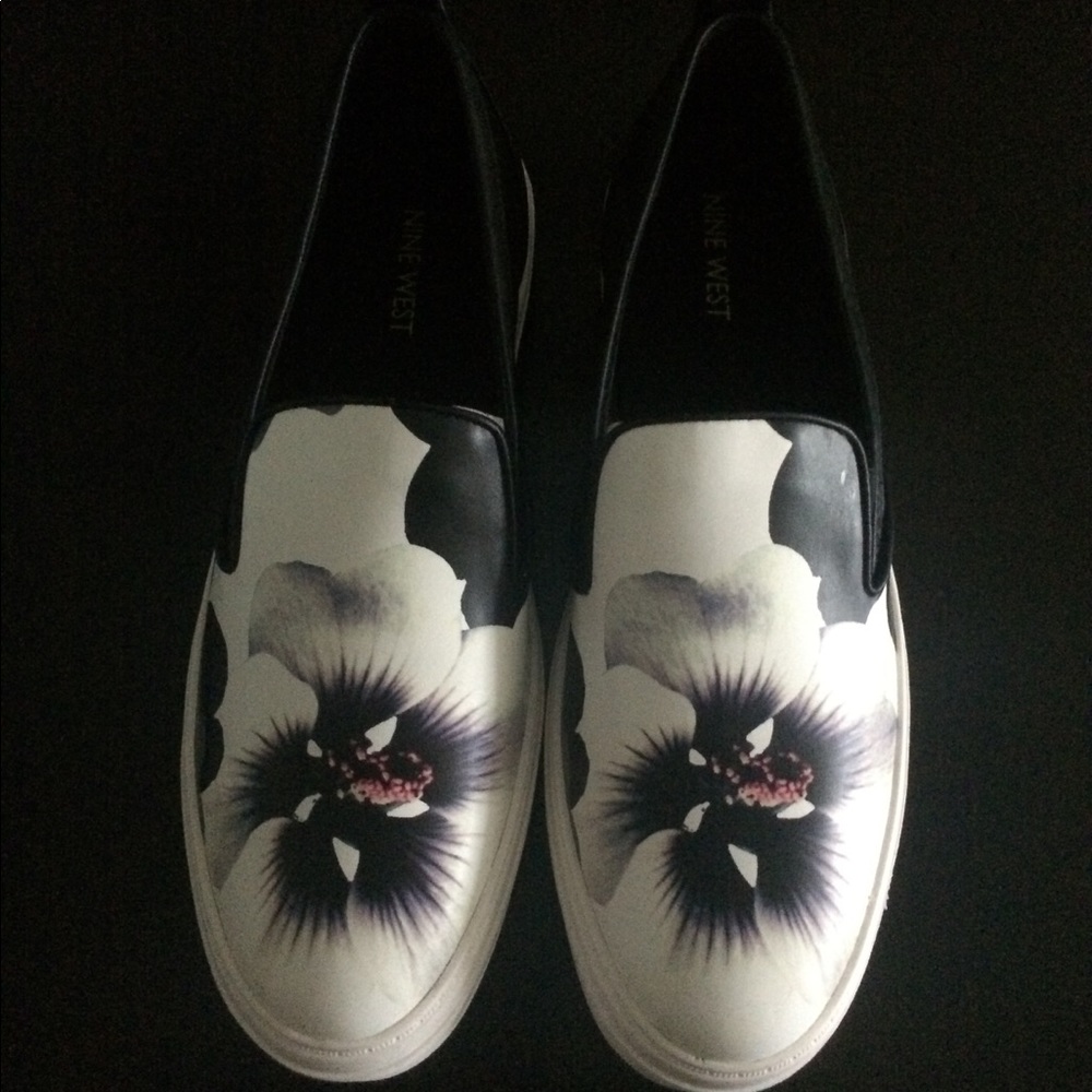 Nine West Olsen